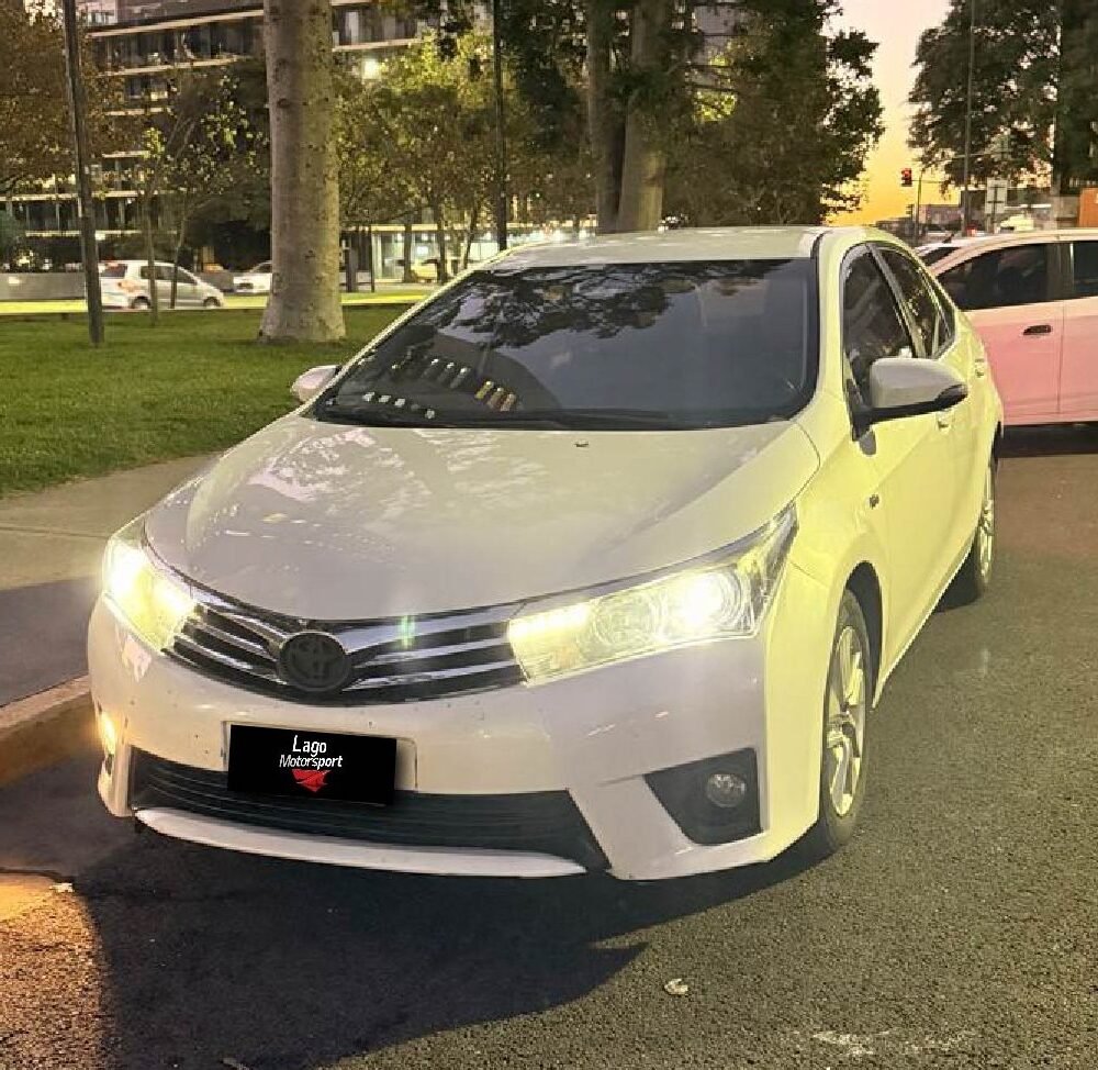 Mobile Toyota Corolla XLi 2014