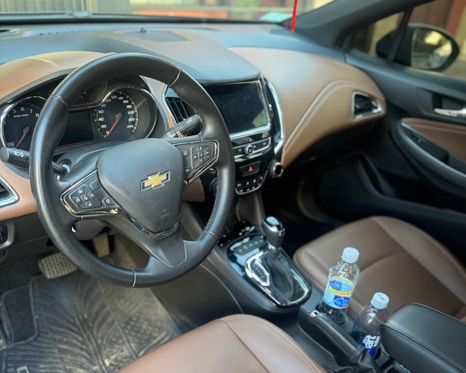 6 Chevrolet Cruze